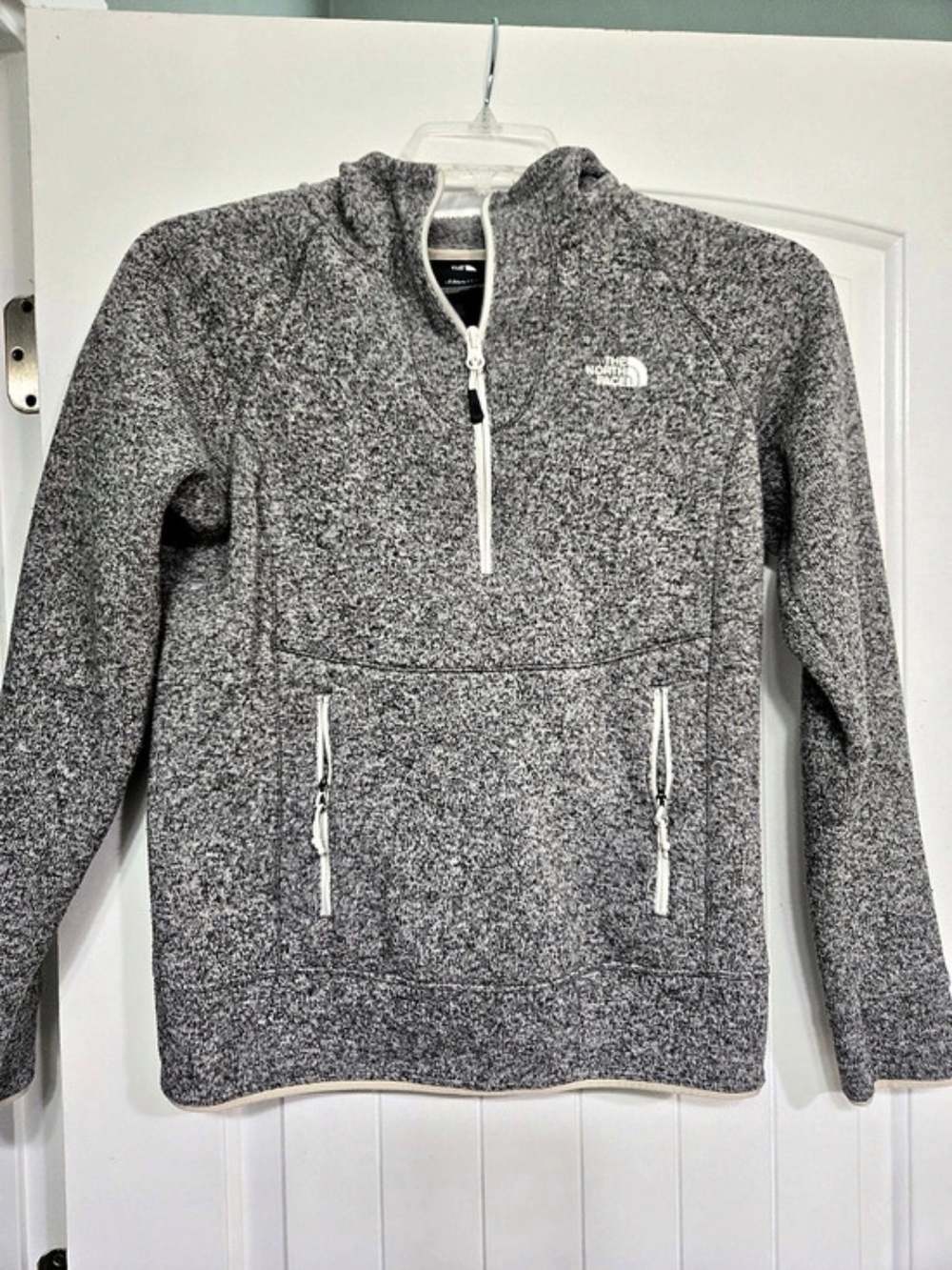 The North Face Gray Fleece Half-Zip Pullover Size Medium